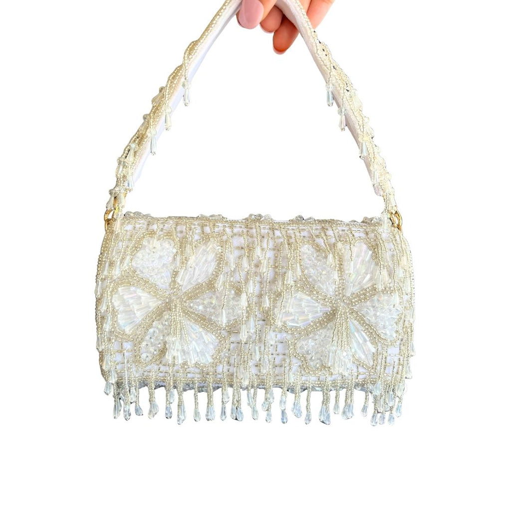 Mirabelle White