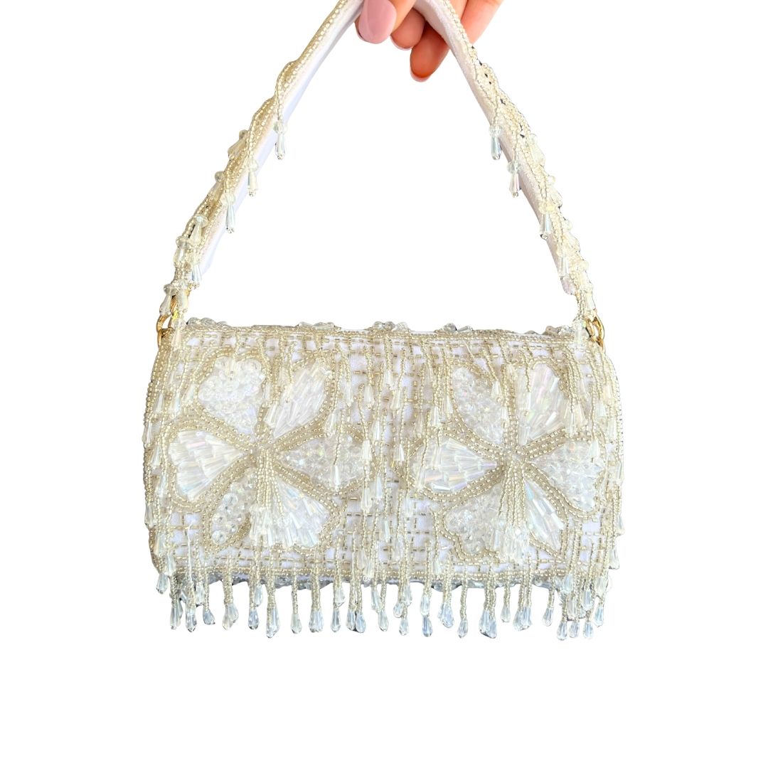 Mirabelle White